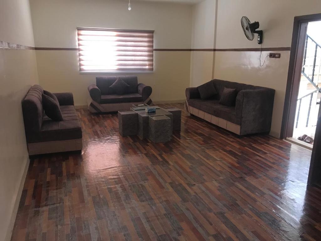 Safi Kitchen Hostel Gawr as-Safi Bagian luar foto